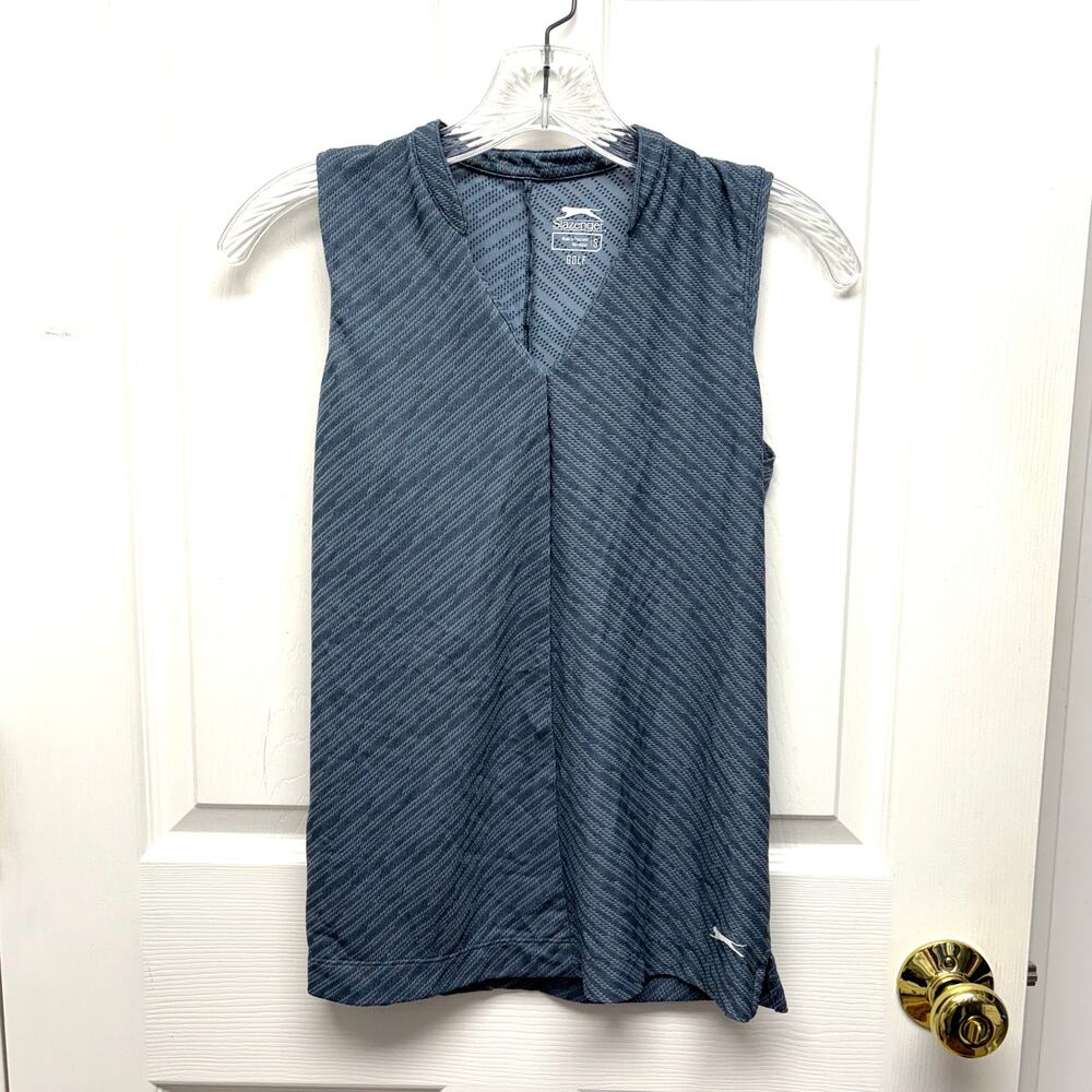 Slazenger Top Sleeveless Golf Shirt
Blue Gray Quick Dry Split Neck, Size Size S